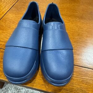 Gales Frontline Slip On Ultra Comfort Shoe Size 9 Women Size 7 Men Blue EUC!!!!